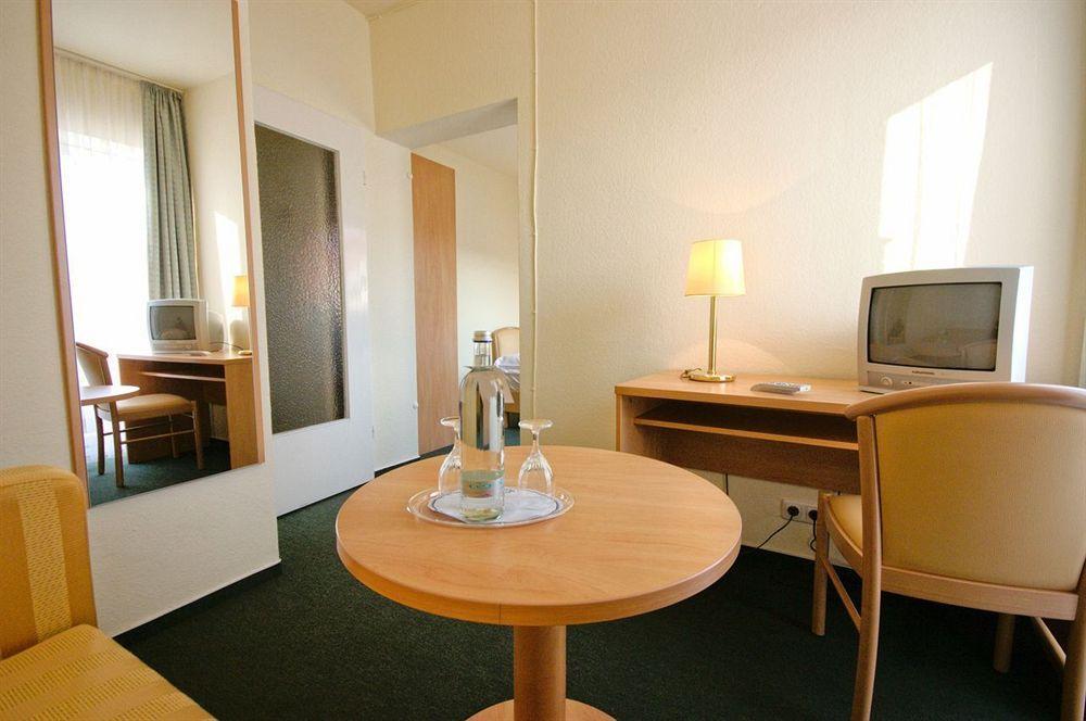 Hotel Wiking Kilonia Zewnętrze zdjęcie